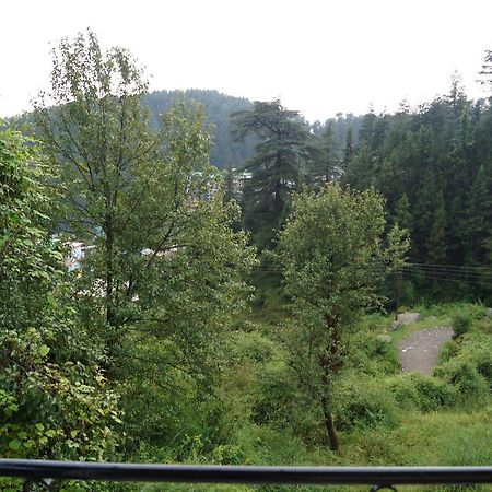 Hotel Shivalay Дхарамсала Екстериор снимка